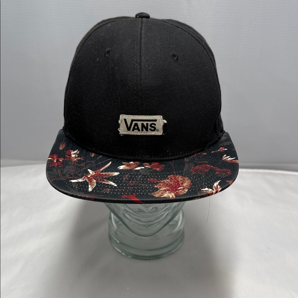 Vans Drop V II Snapback Hat in the Botanical Garden color